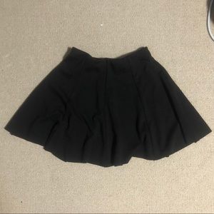 [SOLD via Mercari: hankim16] Brandy Melville Skirt
